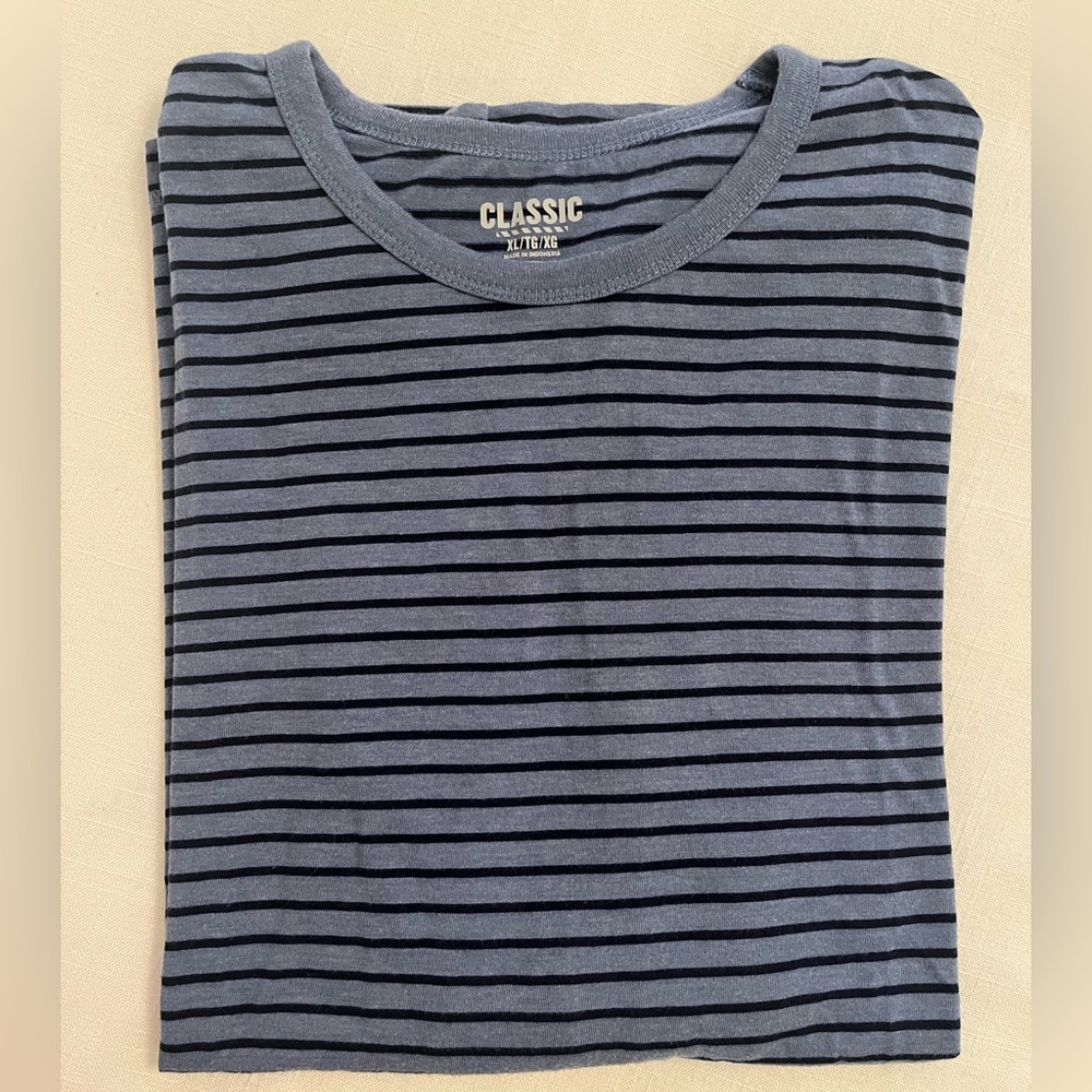 Mens Old Navy striped long sleeve- XL